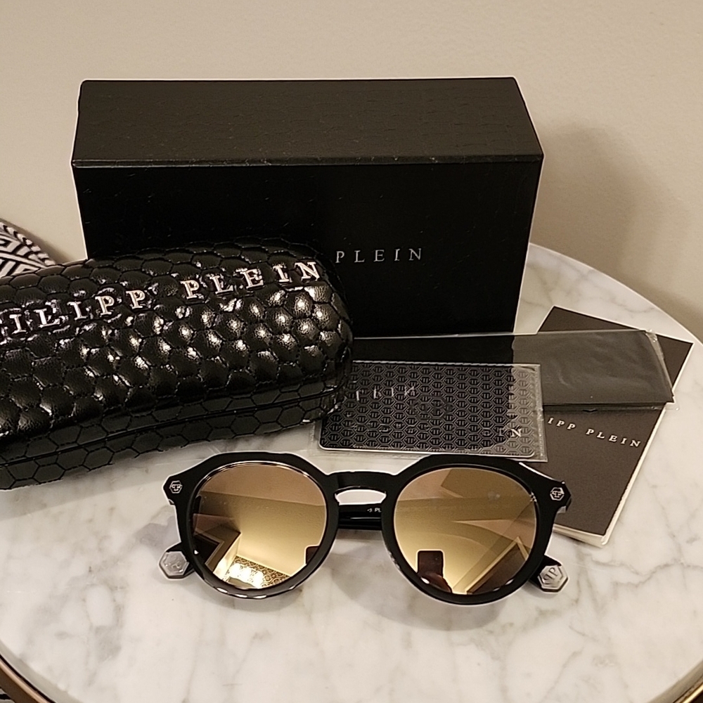 NWT Philipp Plein Black and Gold Sunglasses